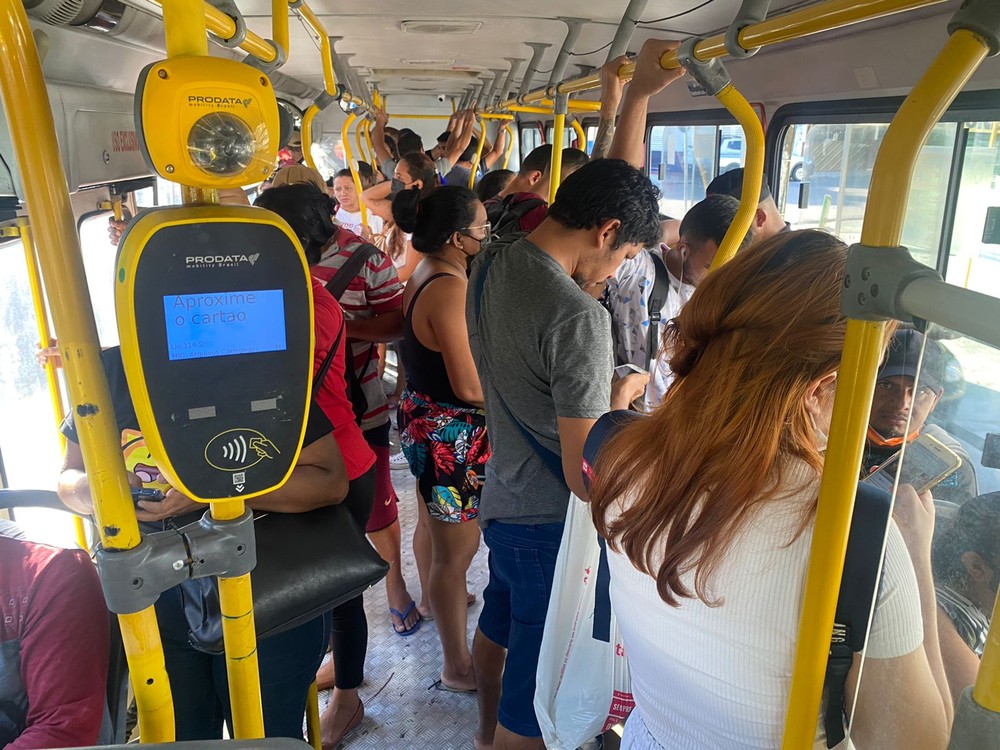 MP ingressa com ação para suspender aumento da passagem de ônibus em Manaus