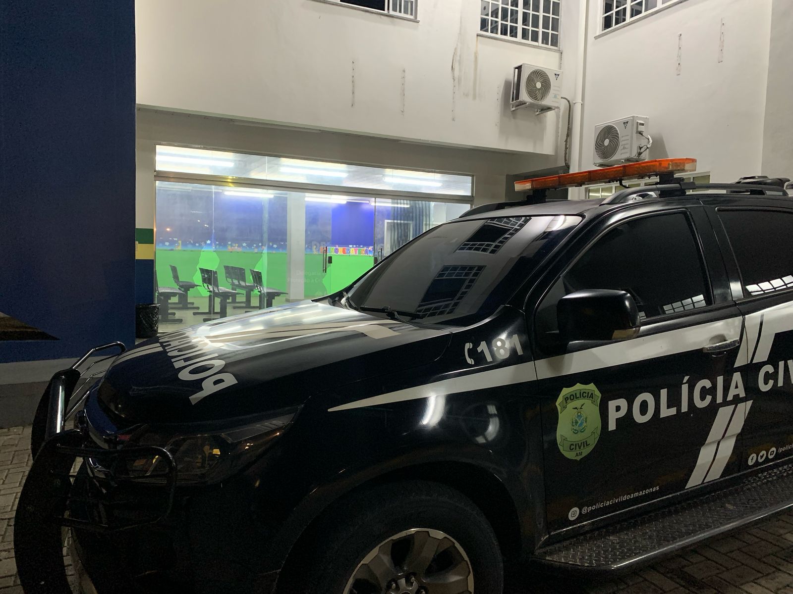 Garota de 14 anos revela ser vítima de estupro e exploração sexual por pai e madrasta em Manaus