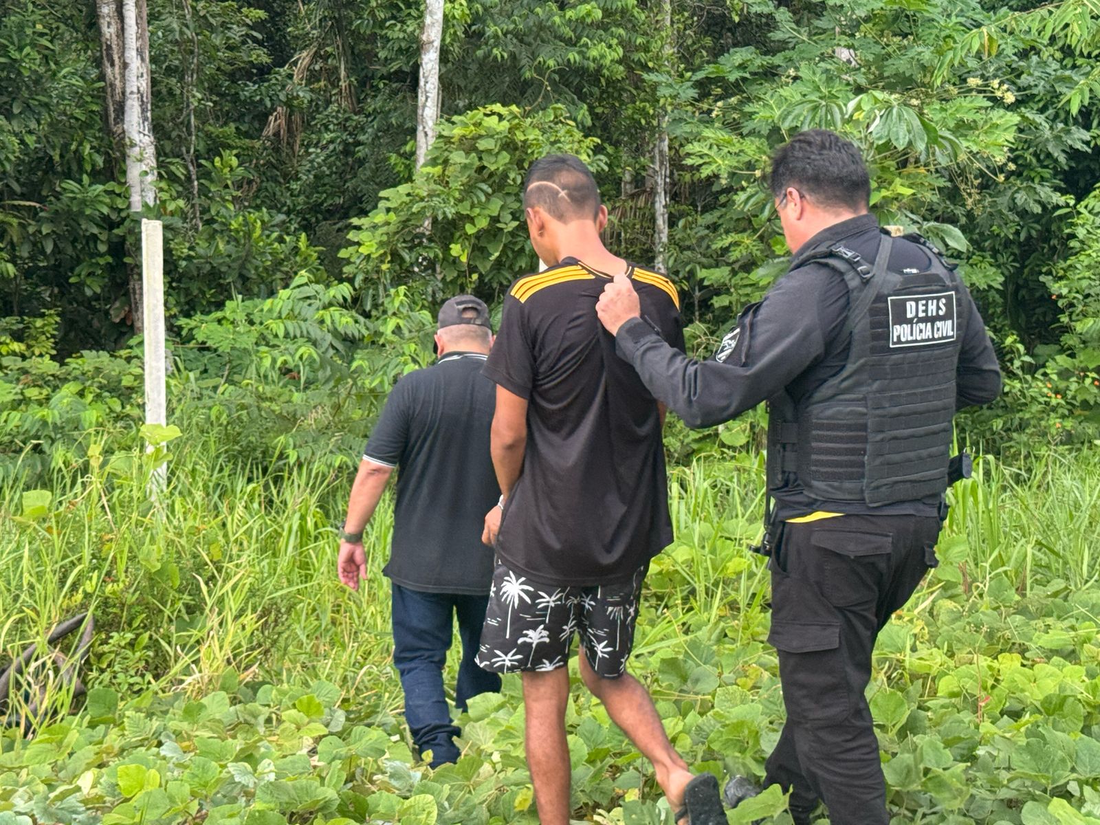 Polícia encontra possíveis restos mortais de jovem sequestrado em Manaus