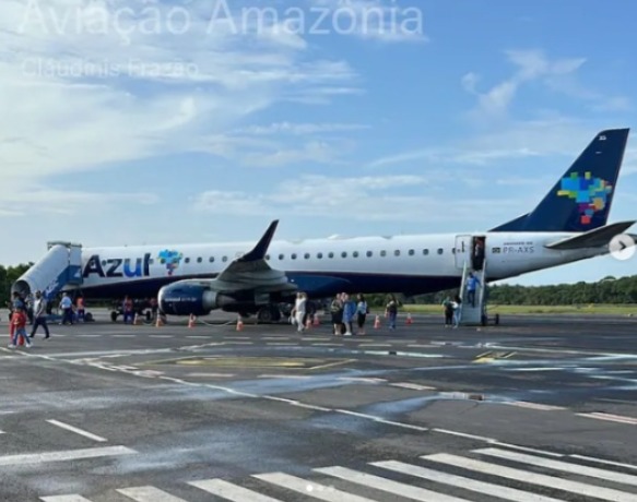 Impacto com ave cancela voo e paralisa aeronave no Amazonas