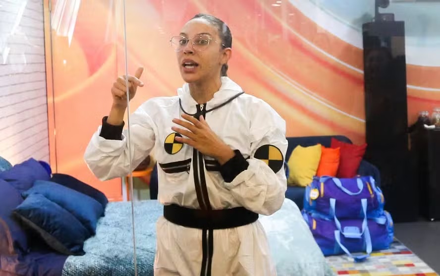 Veja recados que Renata teve acesso na Vitrine do Seu Fifi do BBB25 