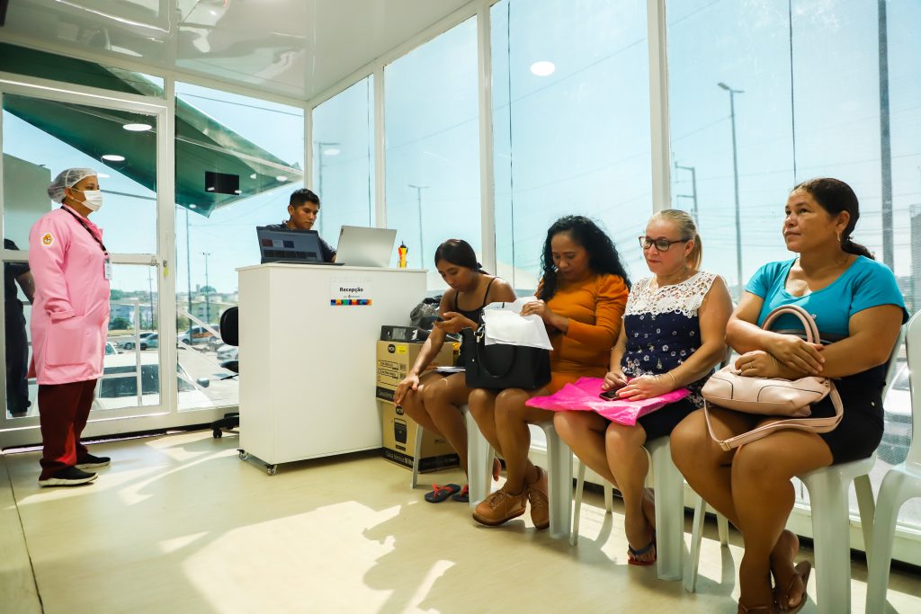 Confira os locais de atendimento das Unidades Móveis de Saúde da Mulher na próxima semana