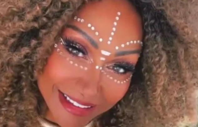 DJ brasileira permanece presa em Portugal acusada de liderar rede de prostituição na Europa