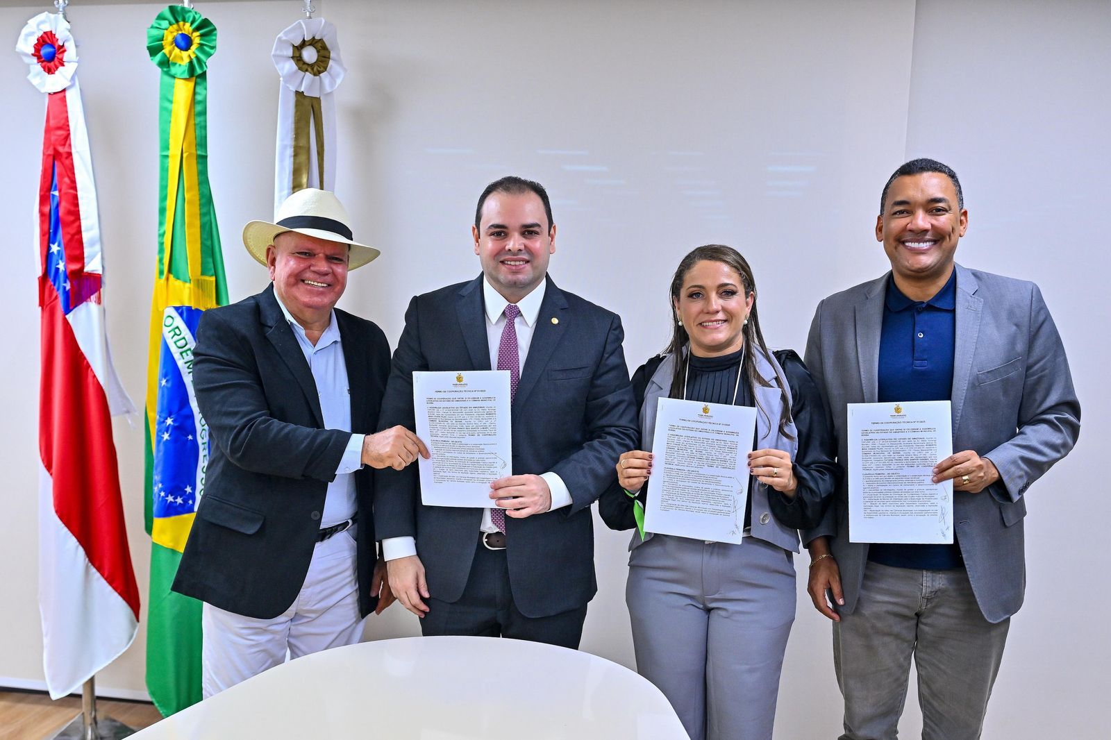 Em cooperação técnica, Aleam dá suporte à revisão da Lei Orgânica de Borba