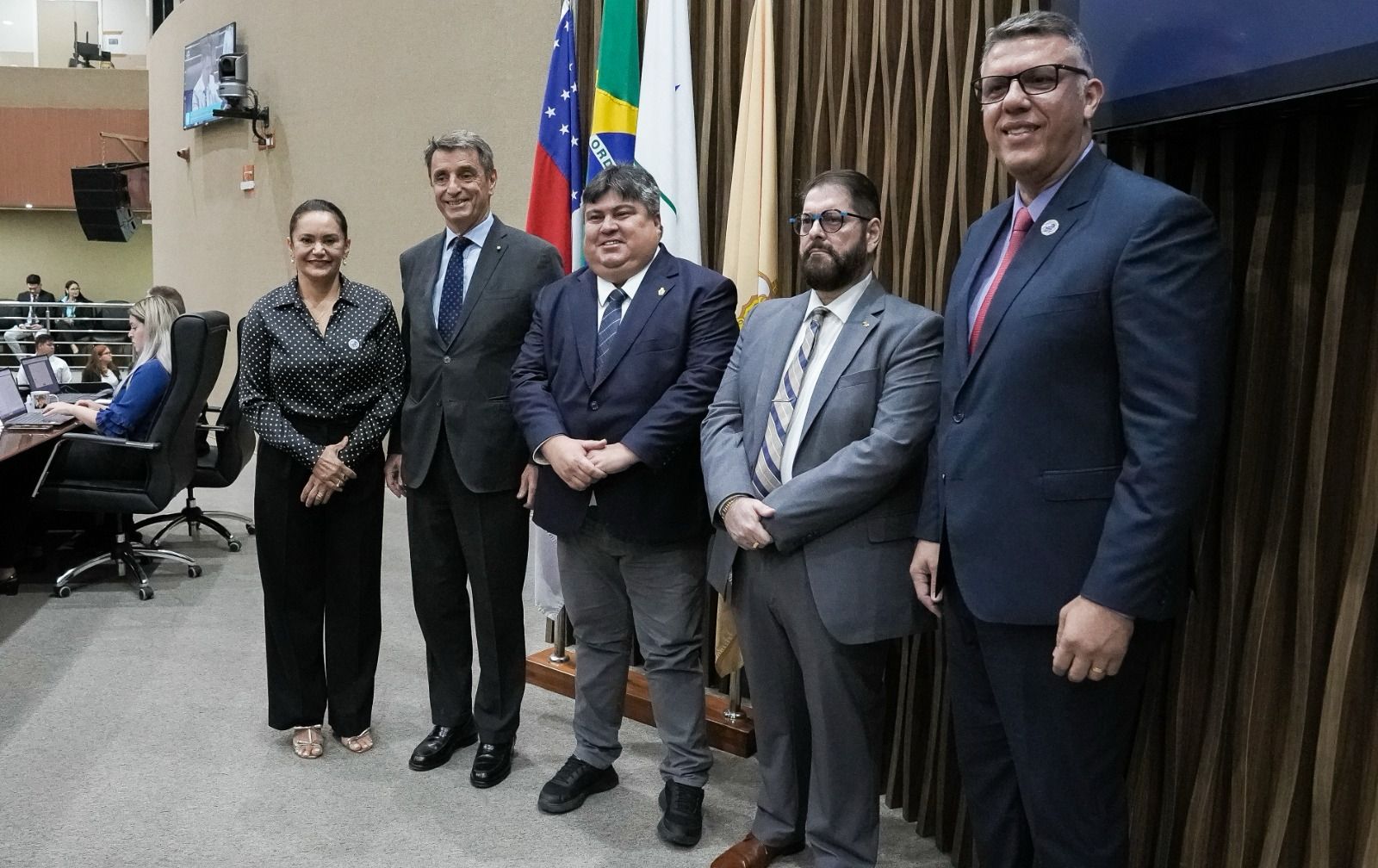 Embaixador da Itália visita Câmara de Manaus e discute parcerias