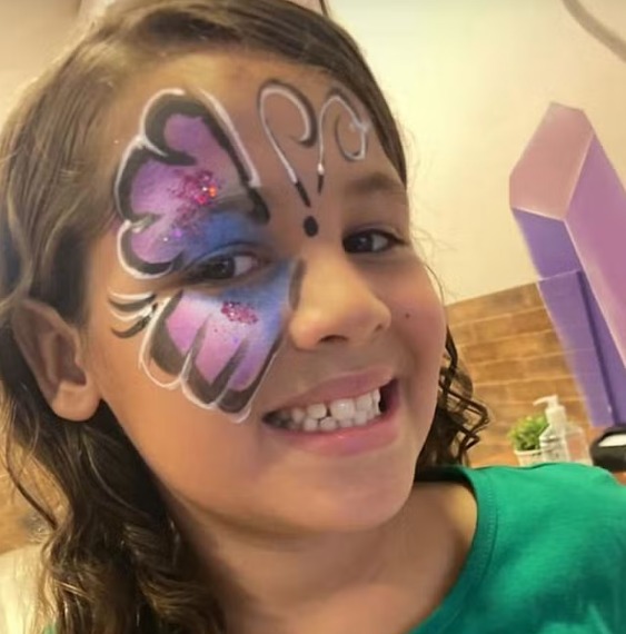 Criança morre no Distrito Federal após participar de desafio com desodorante