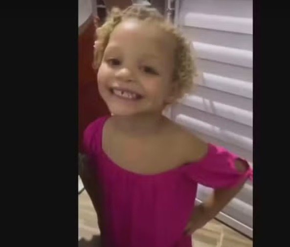 Menina é atingida por bala perdida na cabeça na véspera do aniversário de 4 anos em Recife