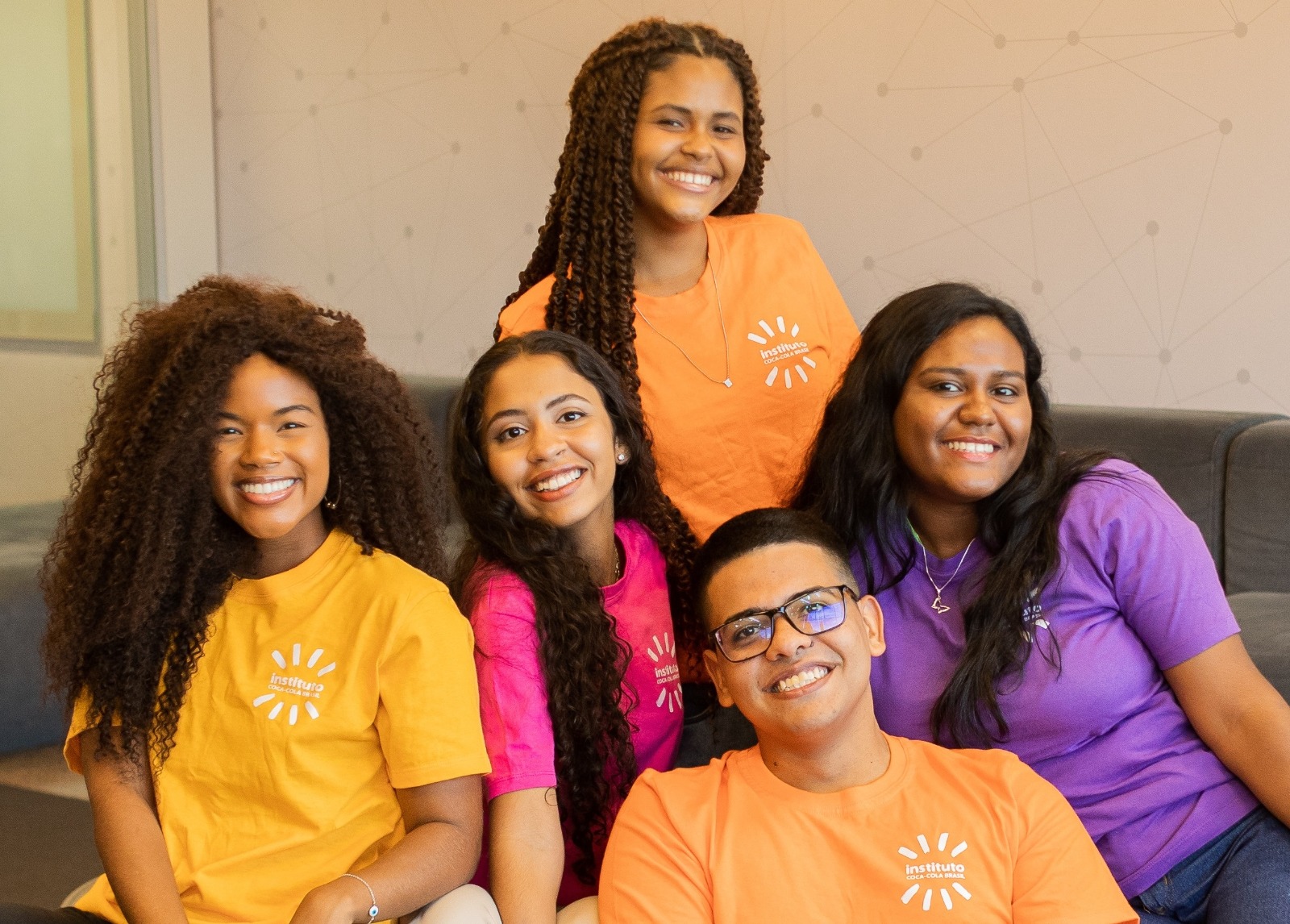 Coletivo Jovem abre 3.067 vagas em capacitação gratuita para 1º emprego no Amazonas