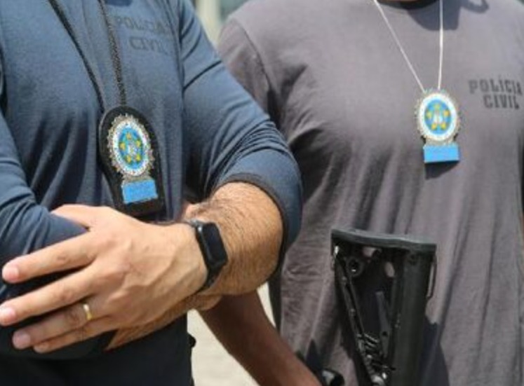 Trio é preso suspeito de planejar ataque a morador de rua para transmitir em live