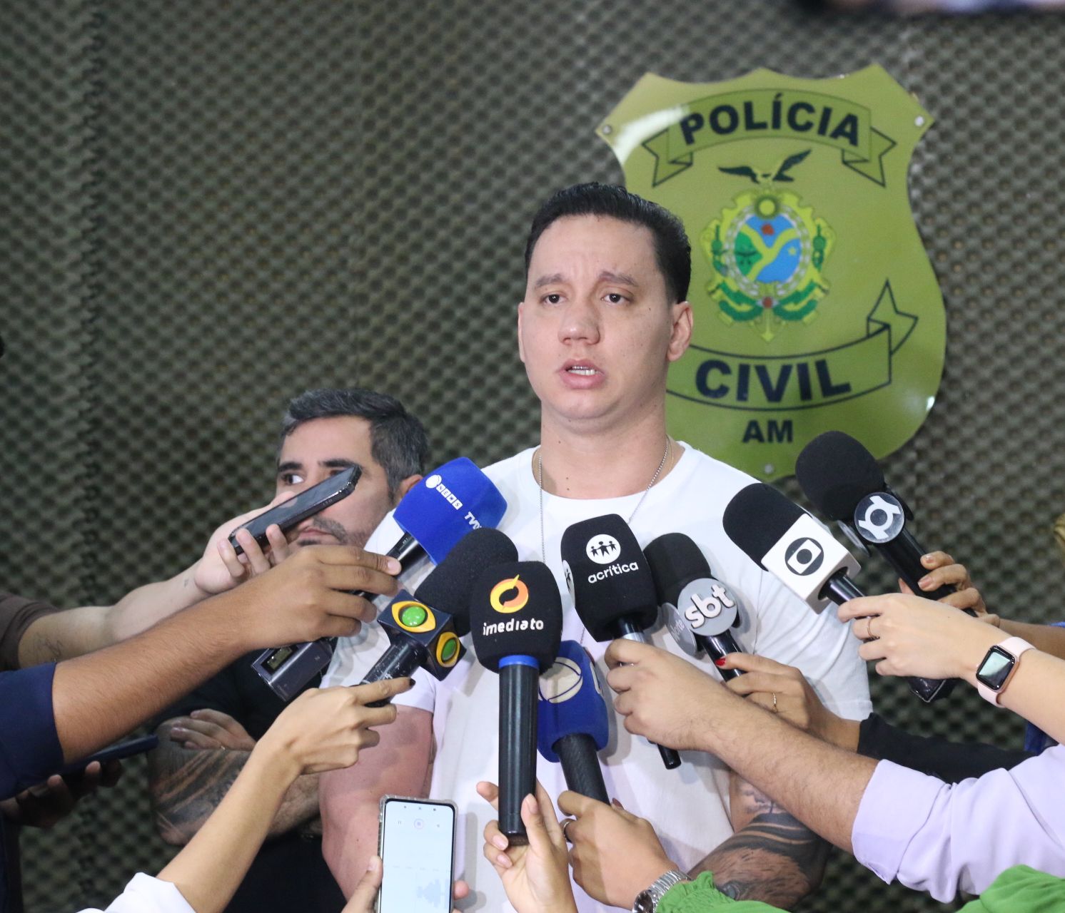 Empresário morto em Manacapuru foi perseguido e esfaqueado mais de 10 vezes