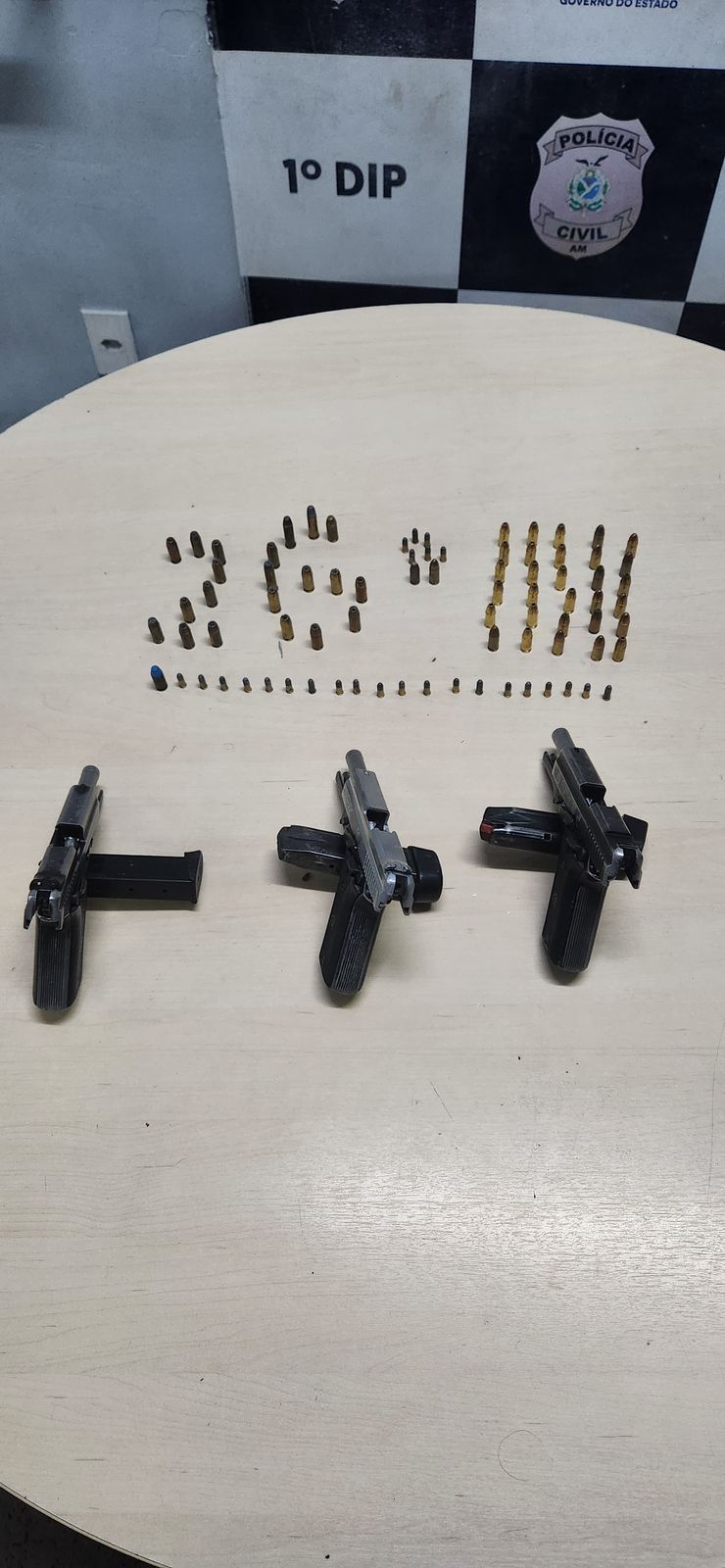 PM é preso por envolvimento em venda de armas de fogo no Petrópolis