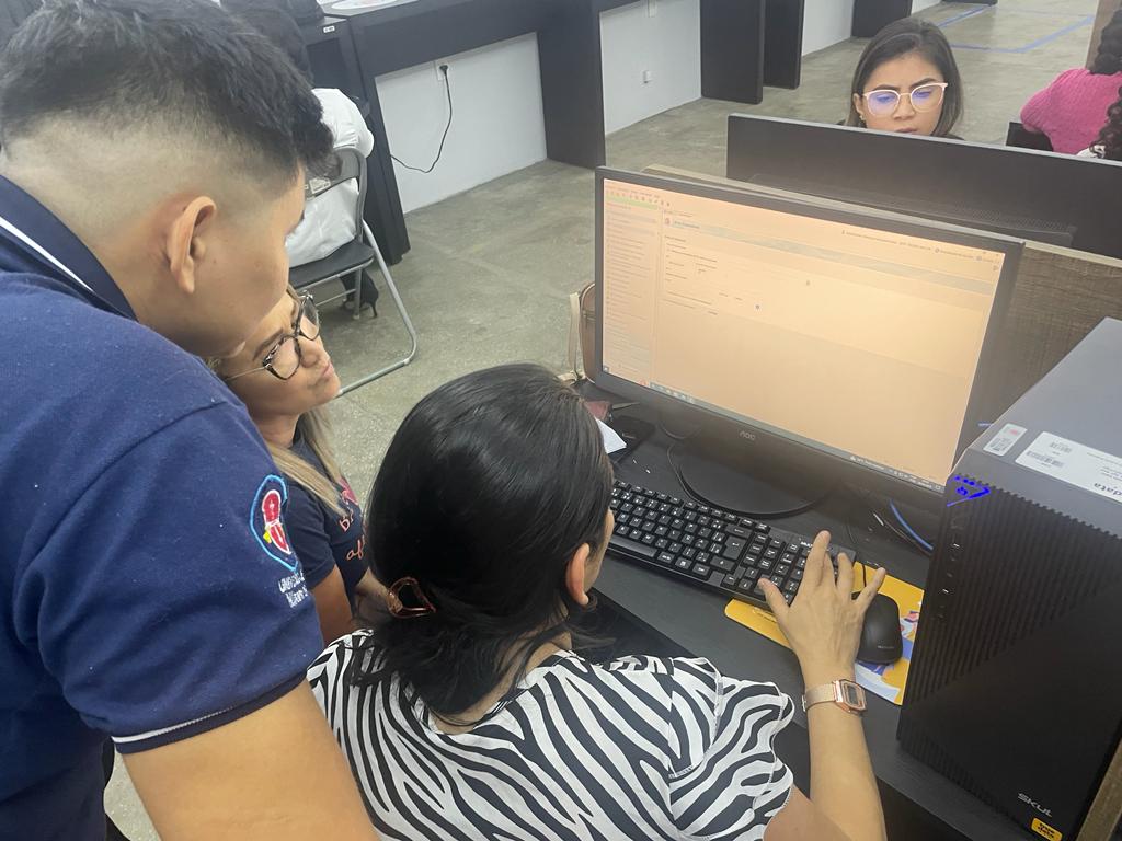 Nilton Lins dá início aos atendimentos gratuitos do plantão do Imposto de Renda em Manaus