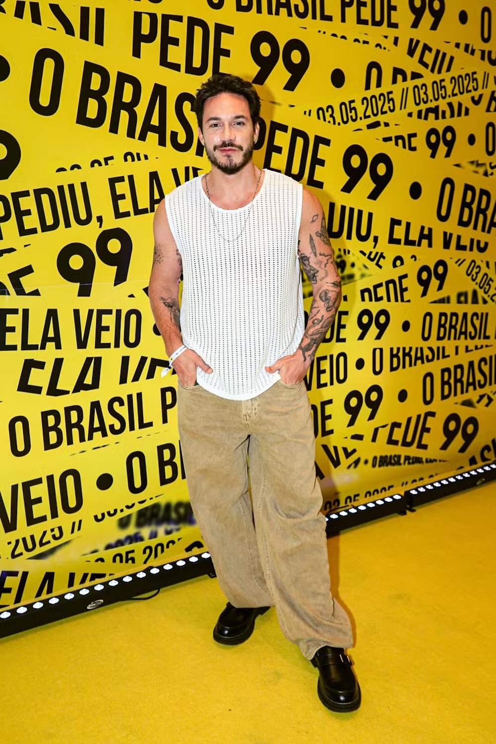 Eliezer rebate críticas por ir a show de Lady Gaga: "não era crente?"