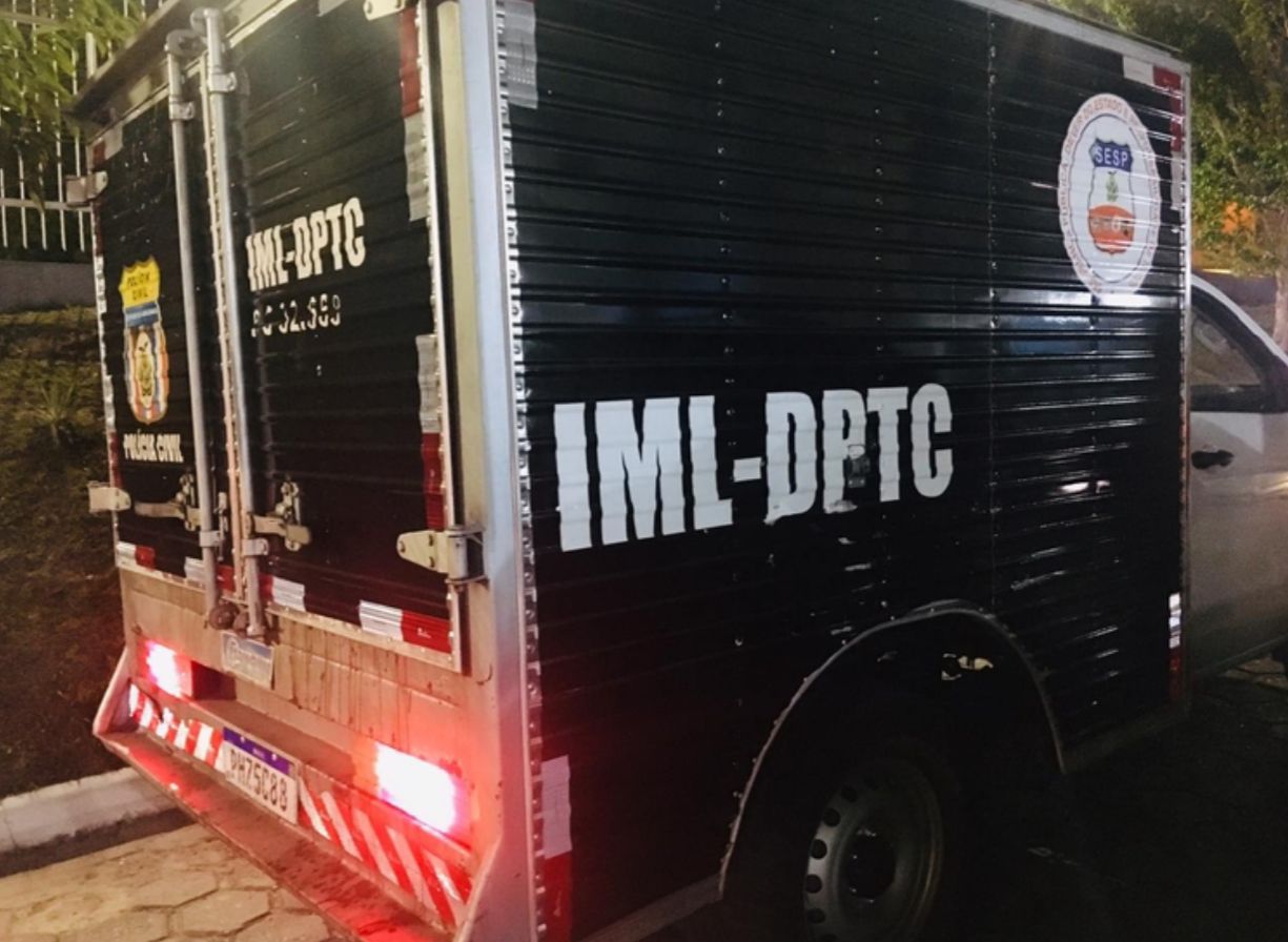 Mulher teve couro cabeludo arrancado ao ser arrastada por micro-ônibus no Novo Aleixo