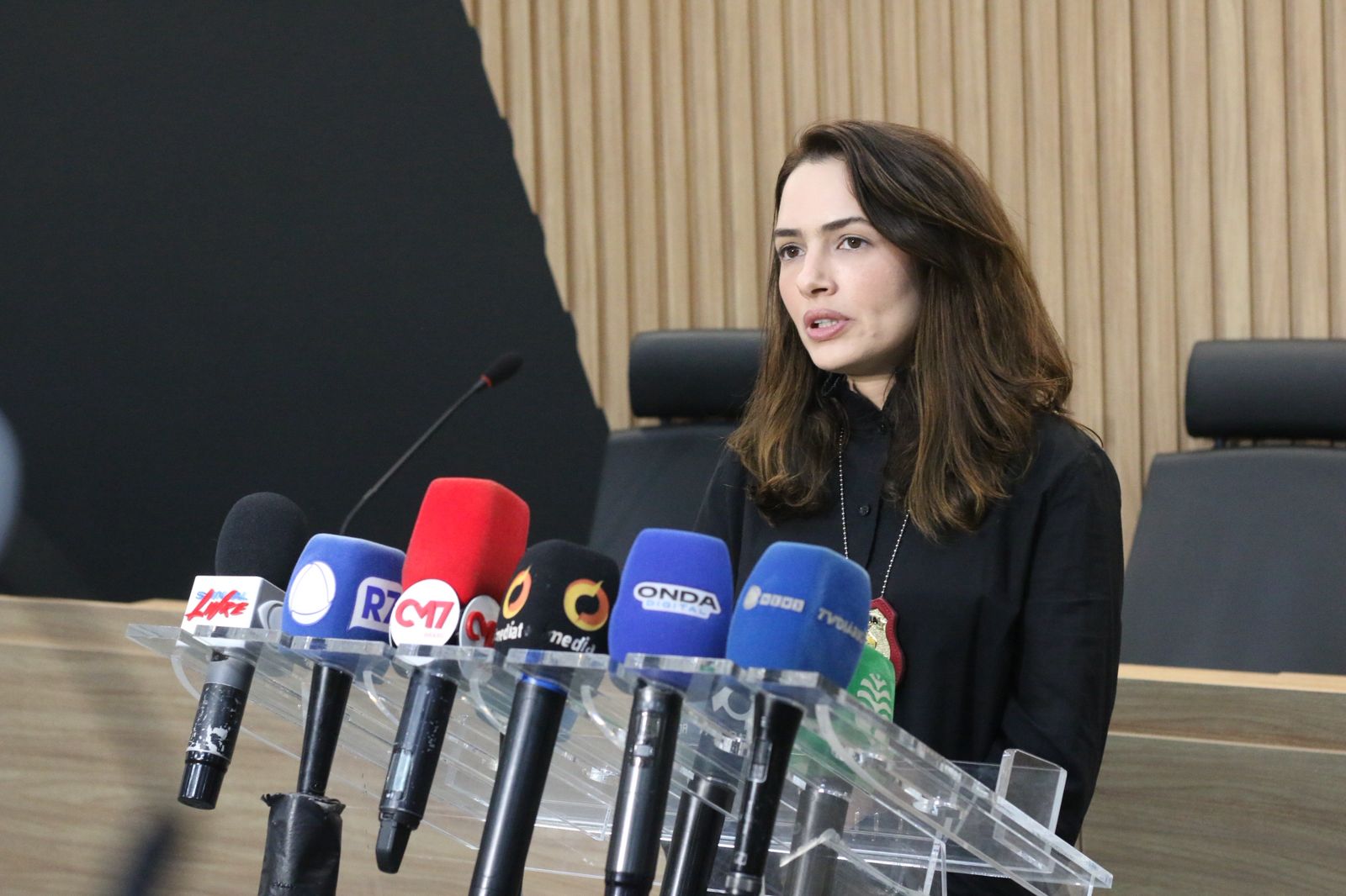 Padrasto exibia pornografia para enteada e vizinha de 10 anos durante abusos