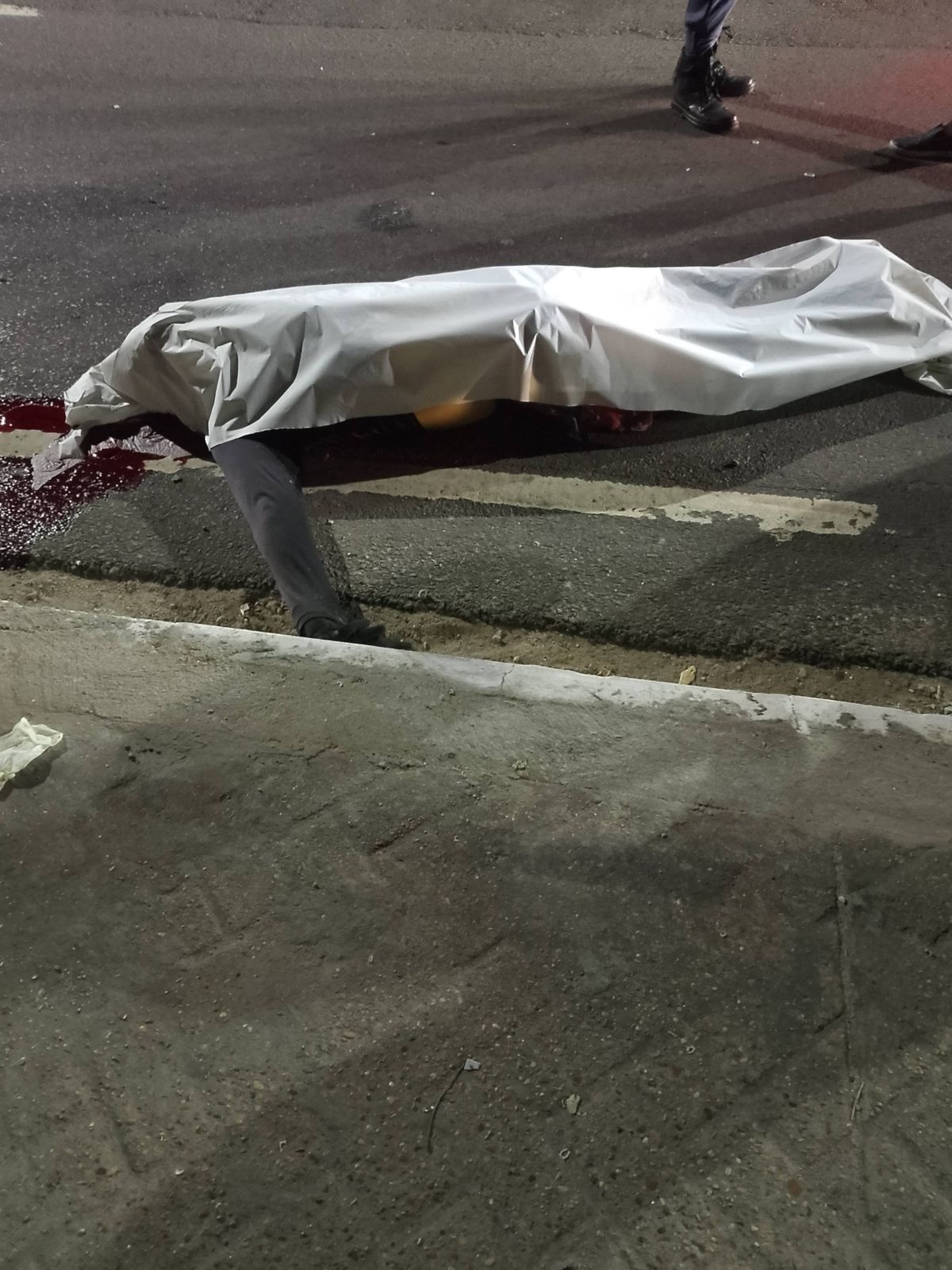 Motociclista morre após sofrer acidente em avenida na Compensa 