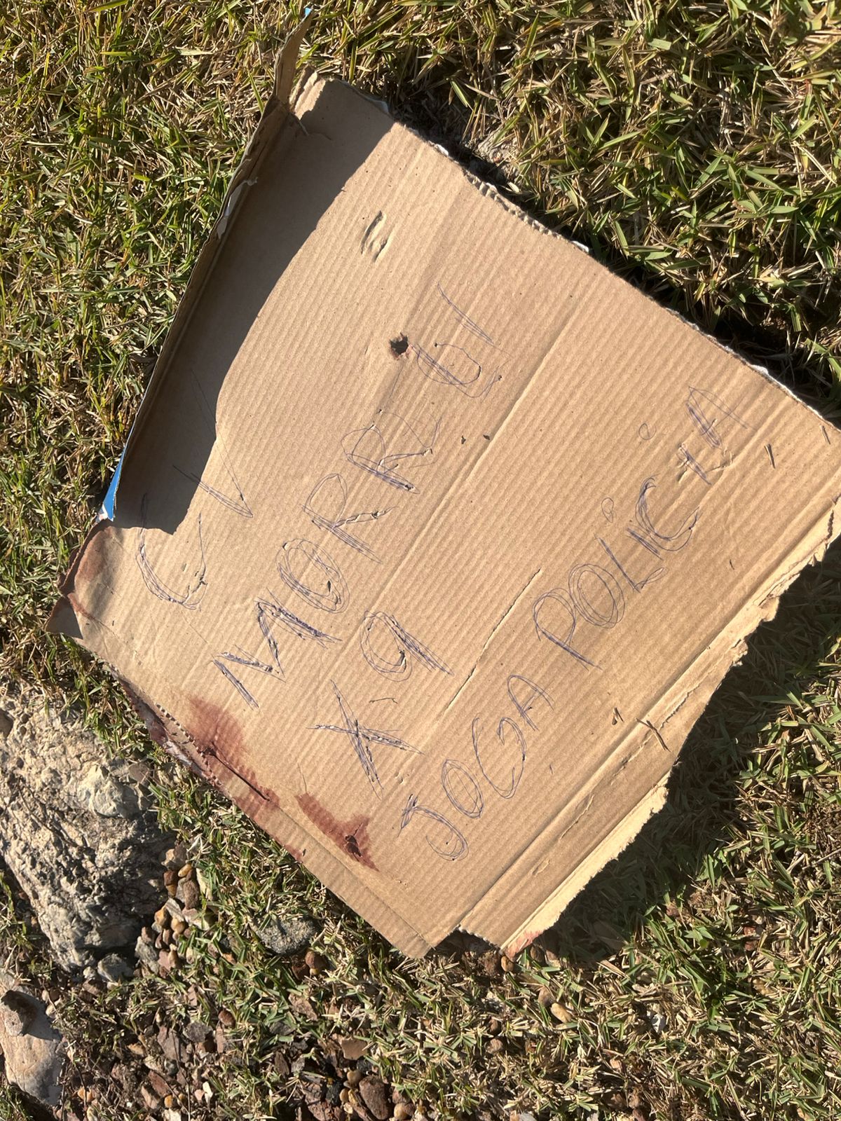 Homem é encontrado morto ao lado de bilhete após ser sequestrado com amigo em Manaus