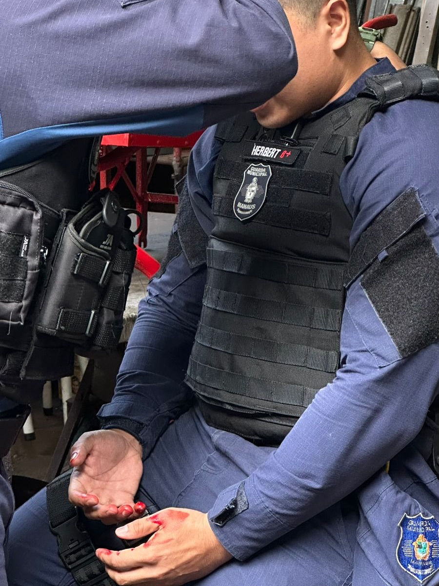 Guardas municipais são atacados a pedradas durante operação no Centro