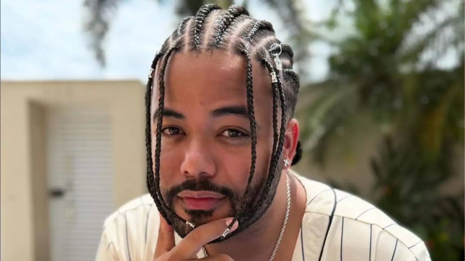 Hytalo Santos oferecia iphones e pagamento de aluguel para famílias de menores, diz MP