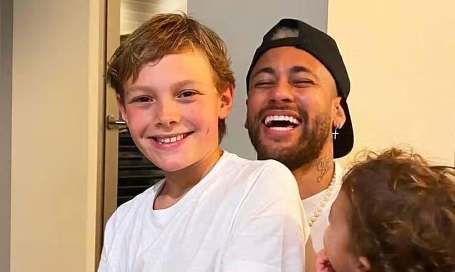 Neymar mostra mensagem que recebeu de Davi Lucca após derrota do Santos