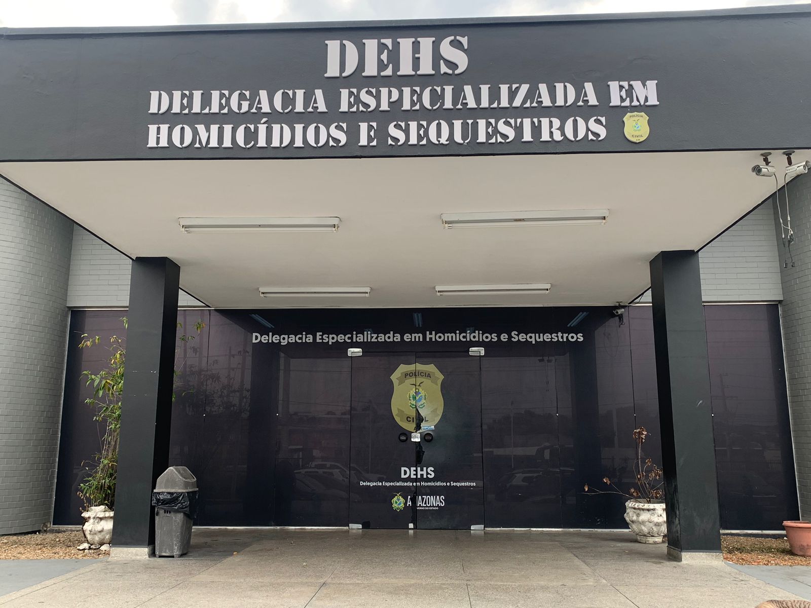 Mãe e companheira são presas suspeitas da morte violenta de criança de 5 anos em Manaus