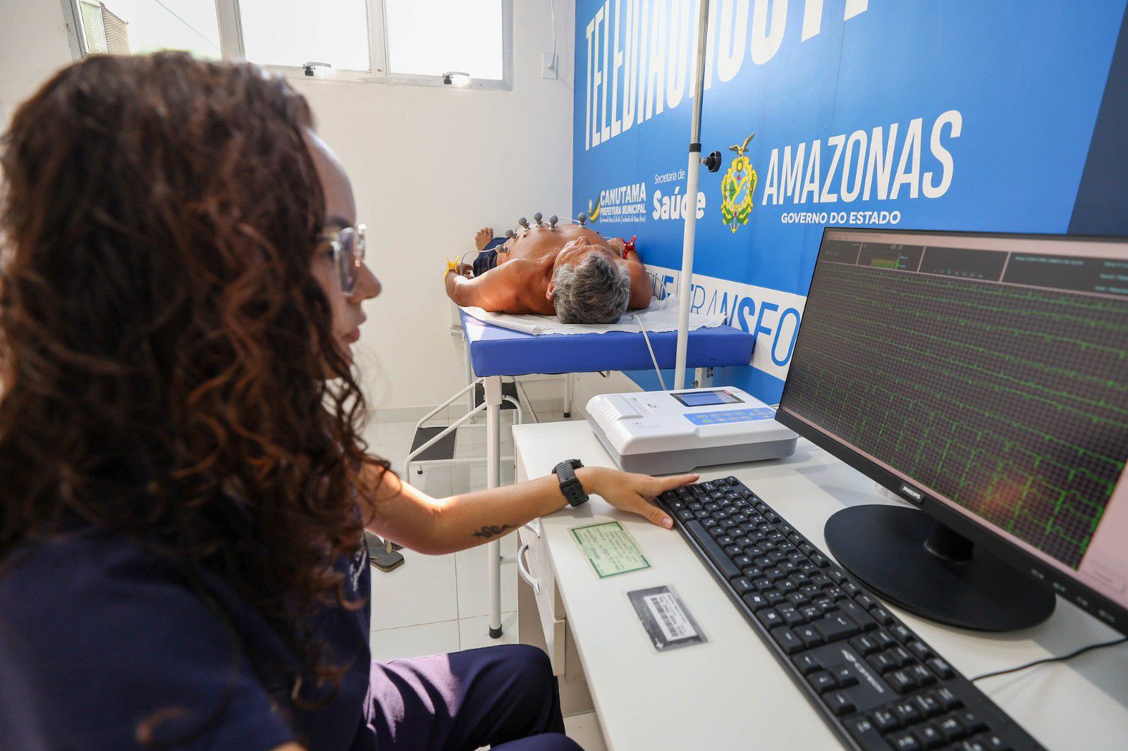 Governo inicia ajuda a famílias de Canutama afetadas pela seca