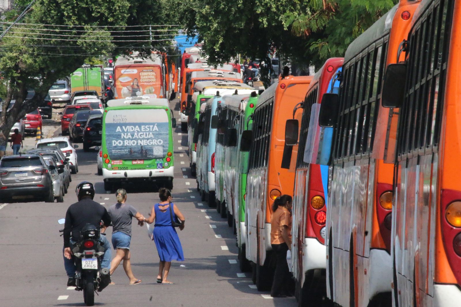 Rodoviários anunciam nova greve em Manaus