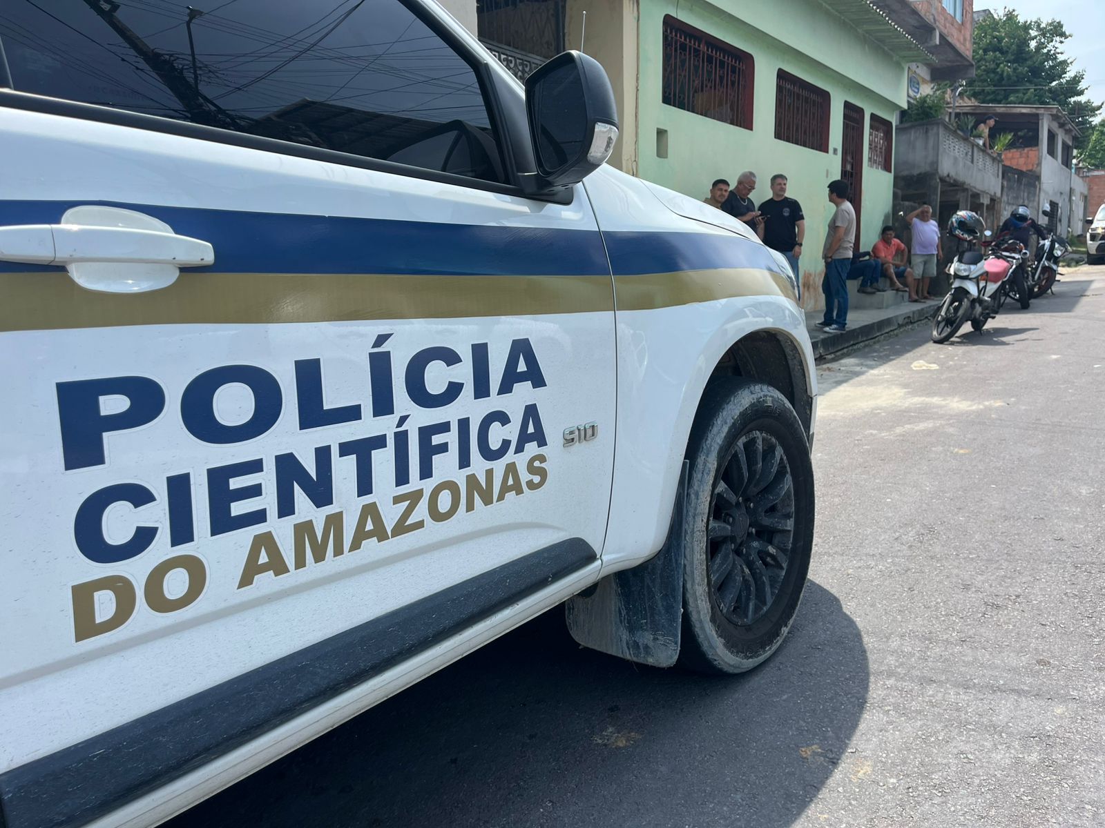 Idoso é achado morto dentro de quitinete no São José