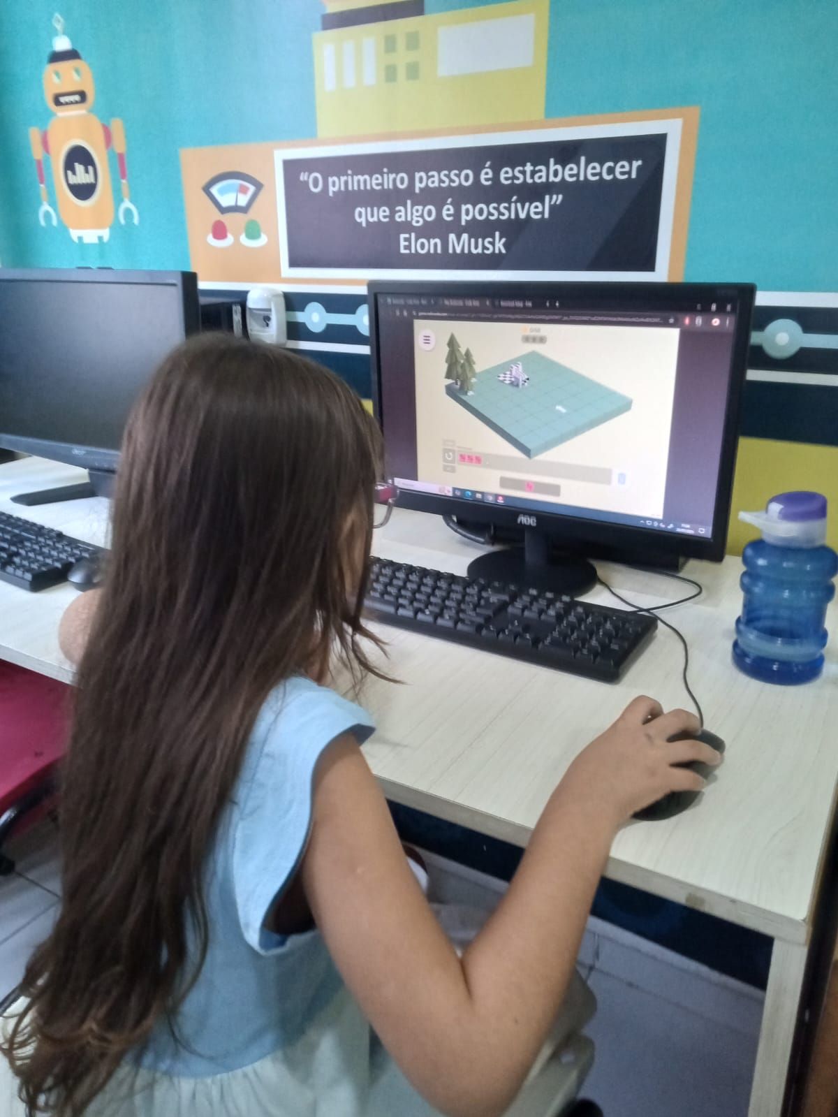 Últimos dias para inscrições em cursos gratuitos de tecnologia para meninas