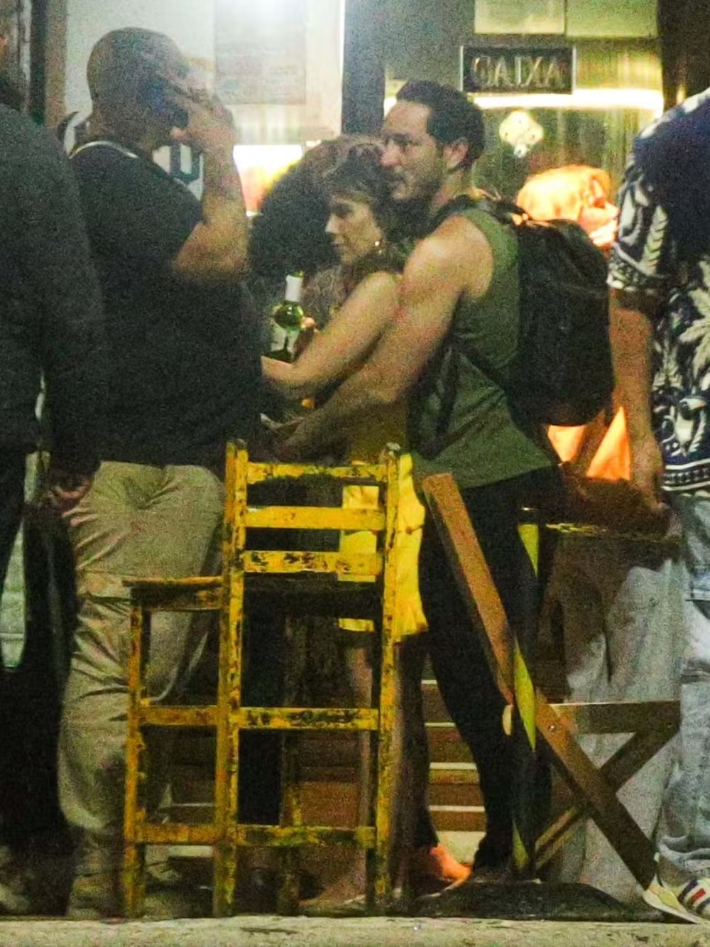 Wanessa Camargo é vista agarradinha com Allan Souza após negar affair; veja fotos