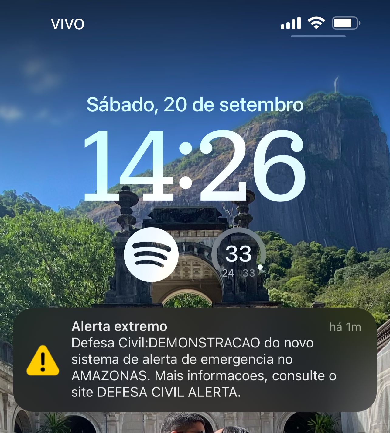 Alerta da Defesa Civil no Amazonas e outros estados gera memes nas redes sociais; veja