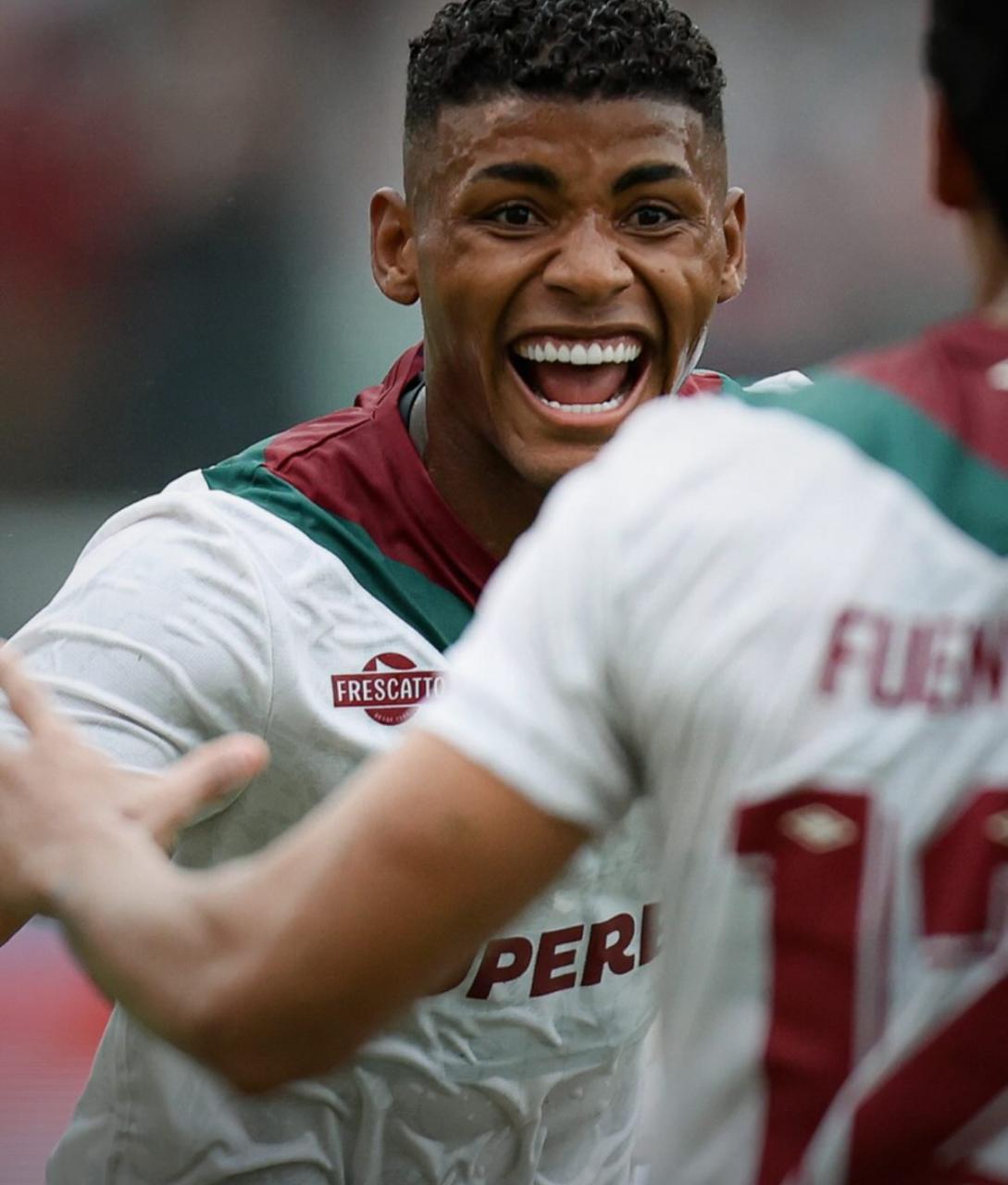Fluminense vence o Vitória por 1x0 pelo Brasileirão