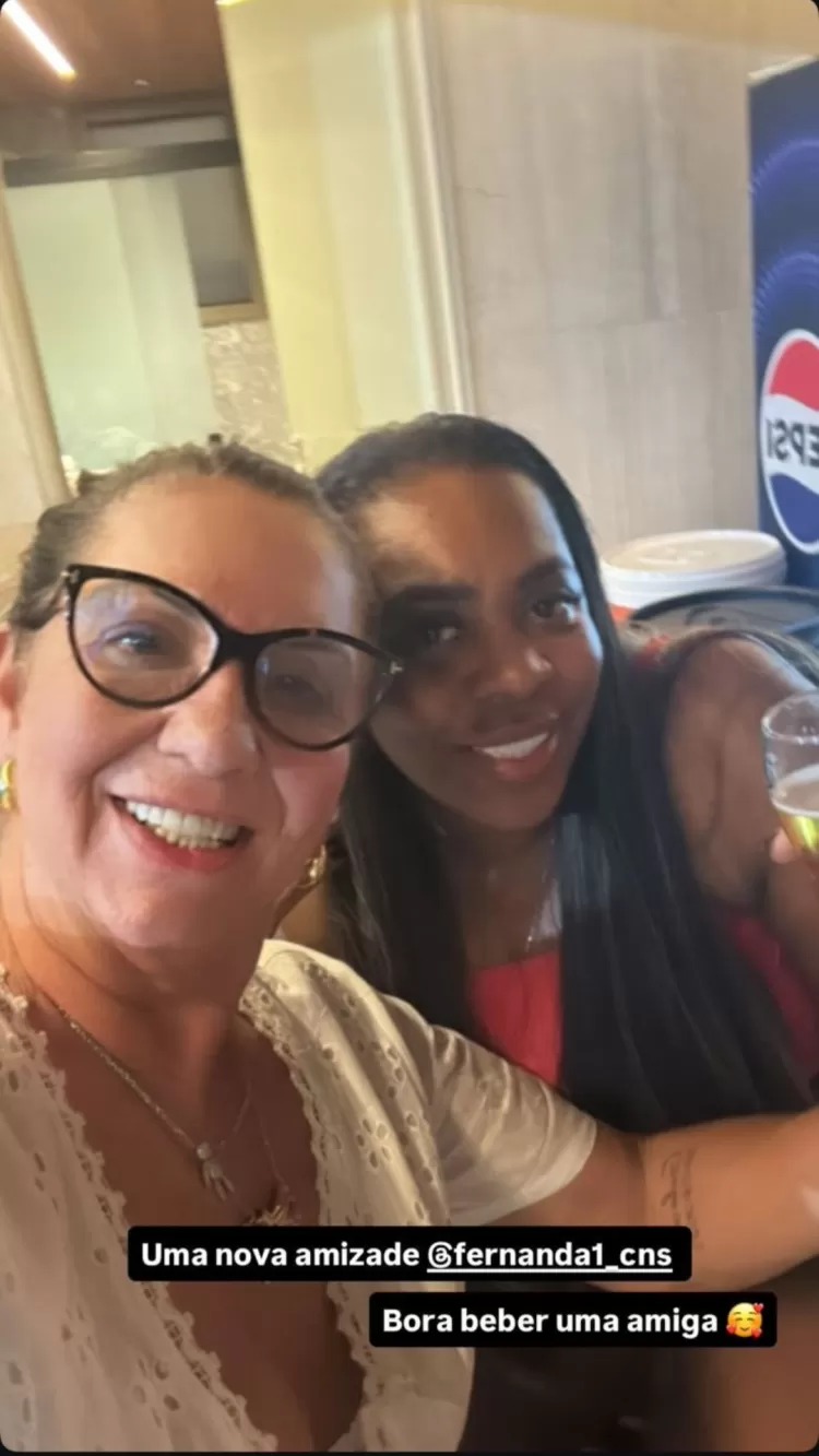 Mães de Virginia e Vinicius Jr. posam juntas em meio a rumores de affair dos filhos