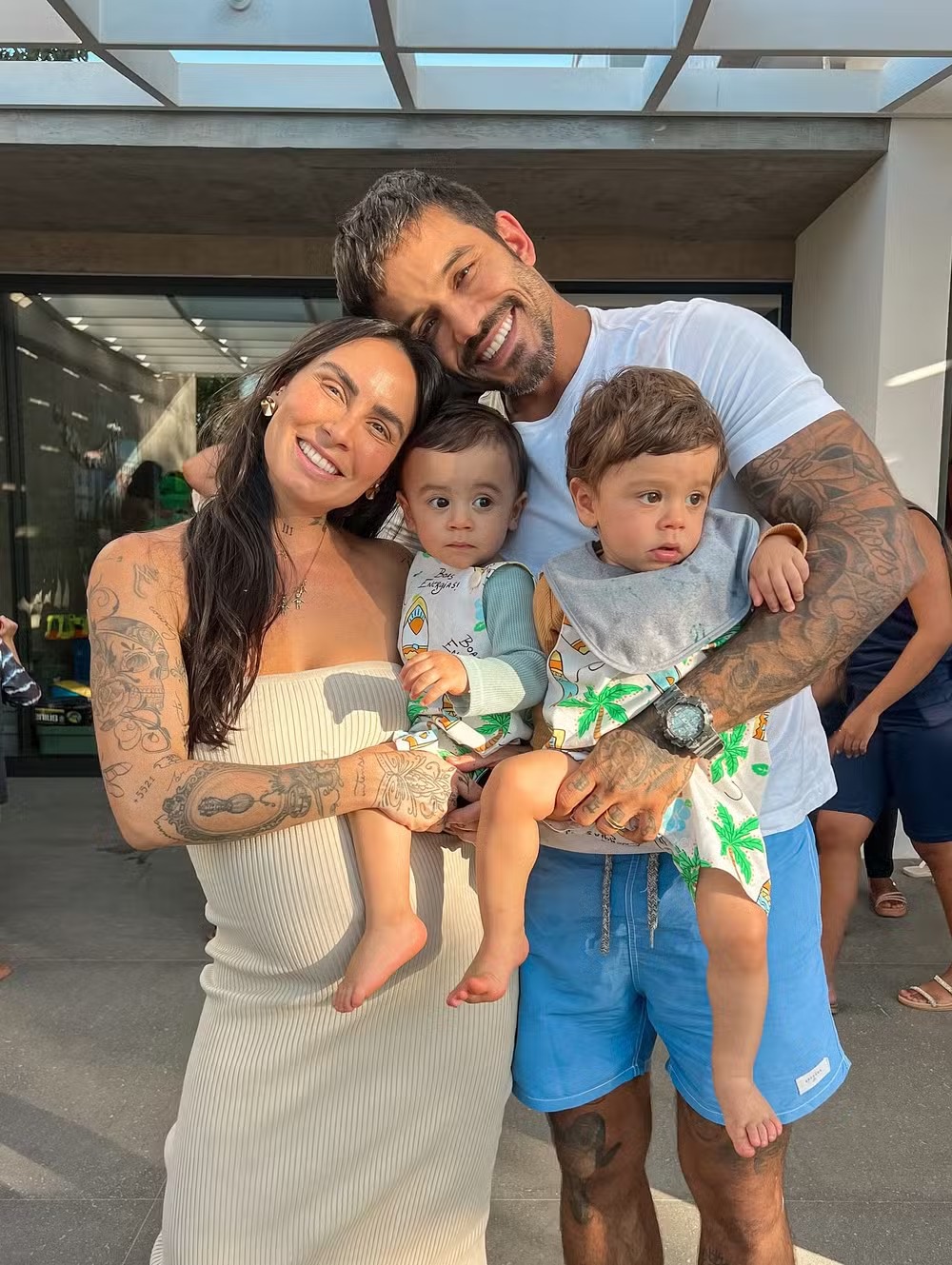 Clara Maria perde um dos filhos gêmeos após parto de urgência