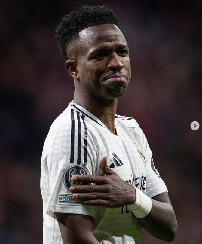 Incêndio atinge casa de Vini Jr. na Espanha 