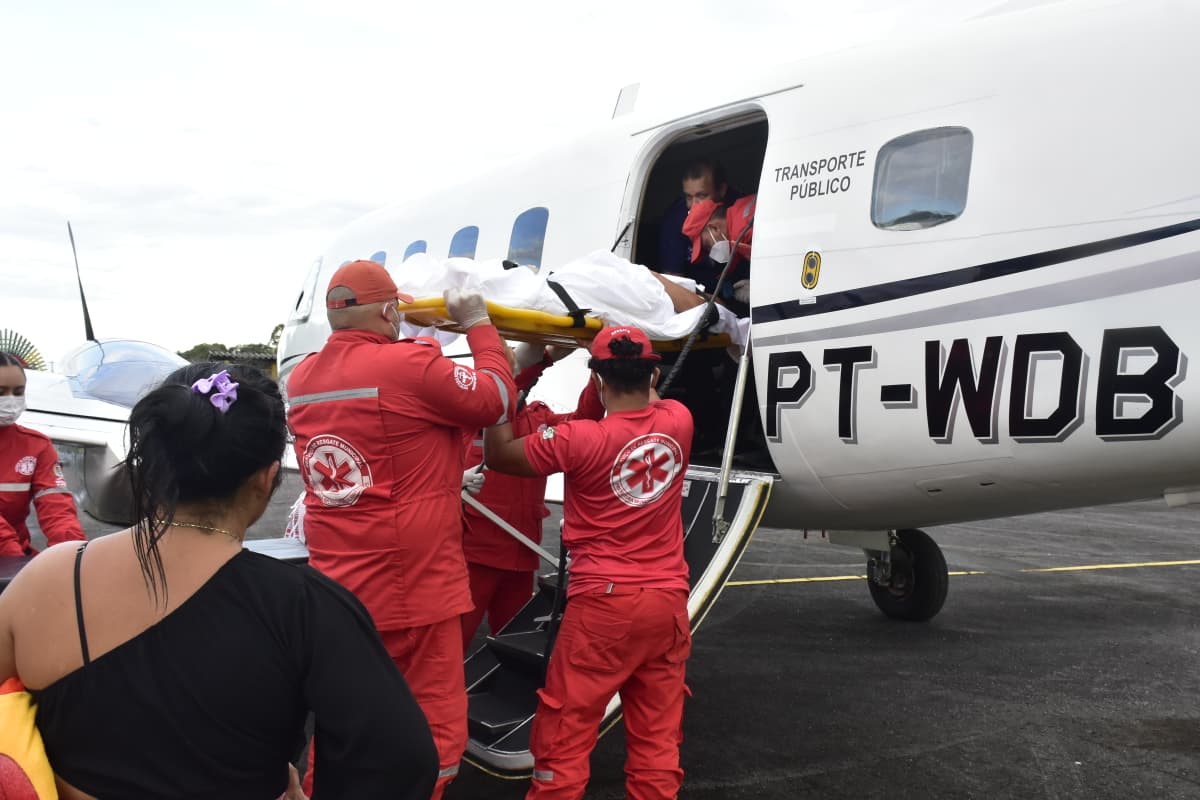Wilson Lima cobra do SUS financiamento para manter serviço aéreo e fluvial de saúde