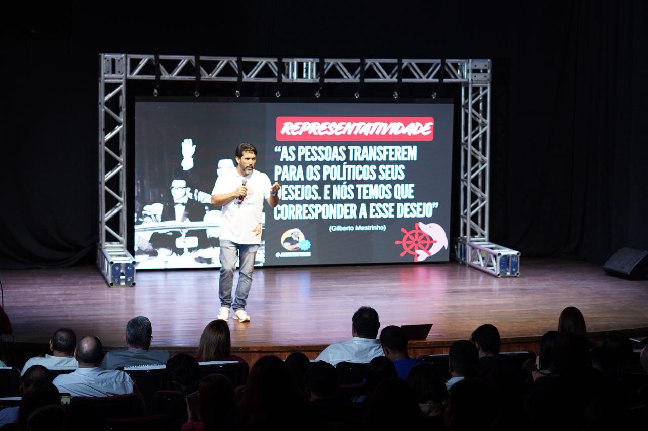 Cientista político Jack Serafim abre Compol Amazonas com análise sobre urnas no estado