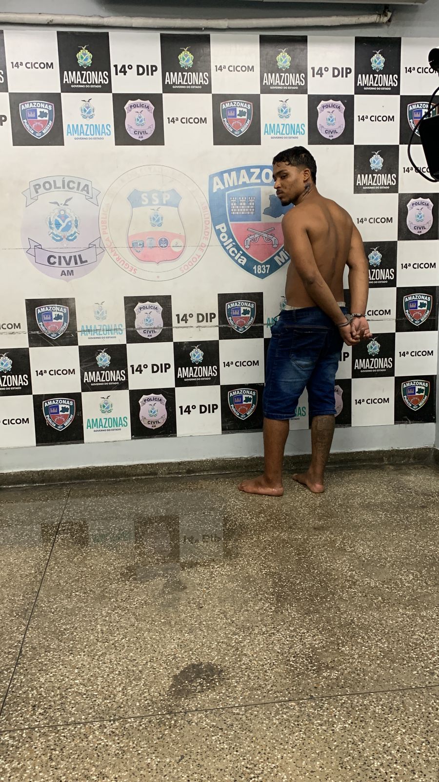 Suspeito de fazer arrastões é preso no Coroado após perseguição policial