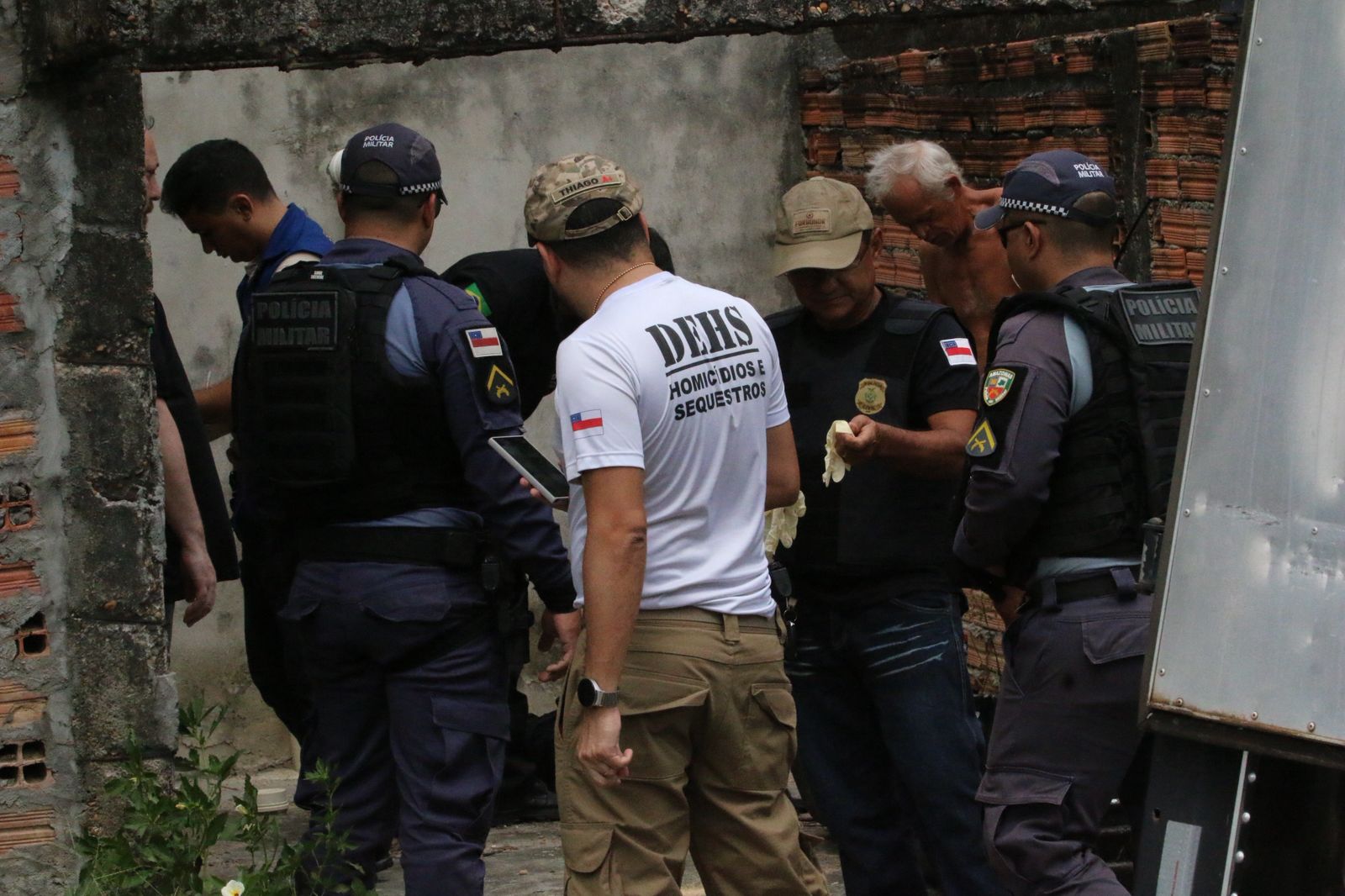 Mulher encontrada morta no Fazendinha havia saído para encontro amoroso