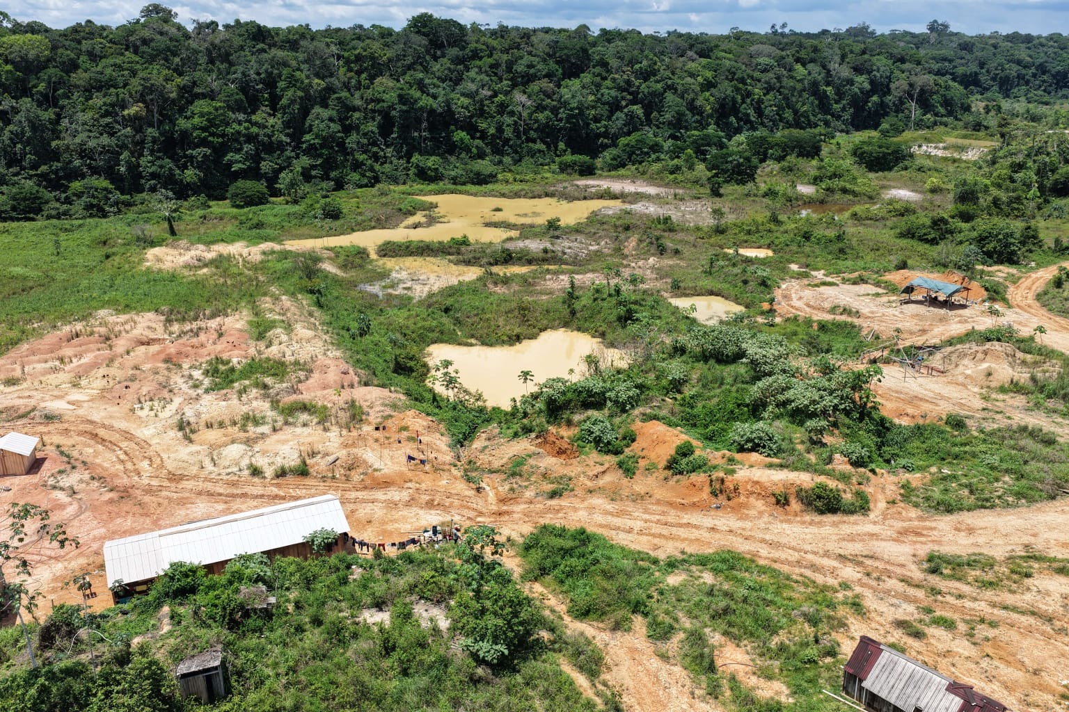 Ipaam aplica multa de R$ 3,5 milhões contra garimpo ilegal em Maués