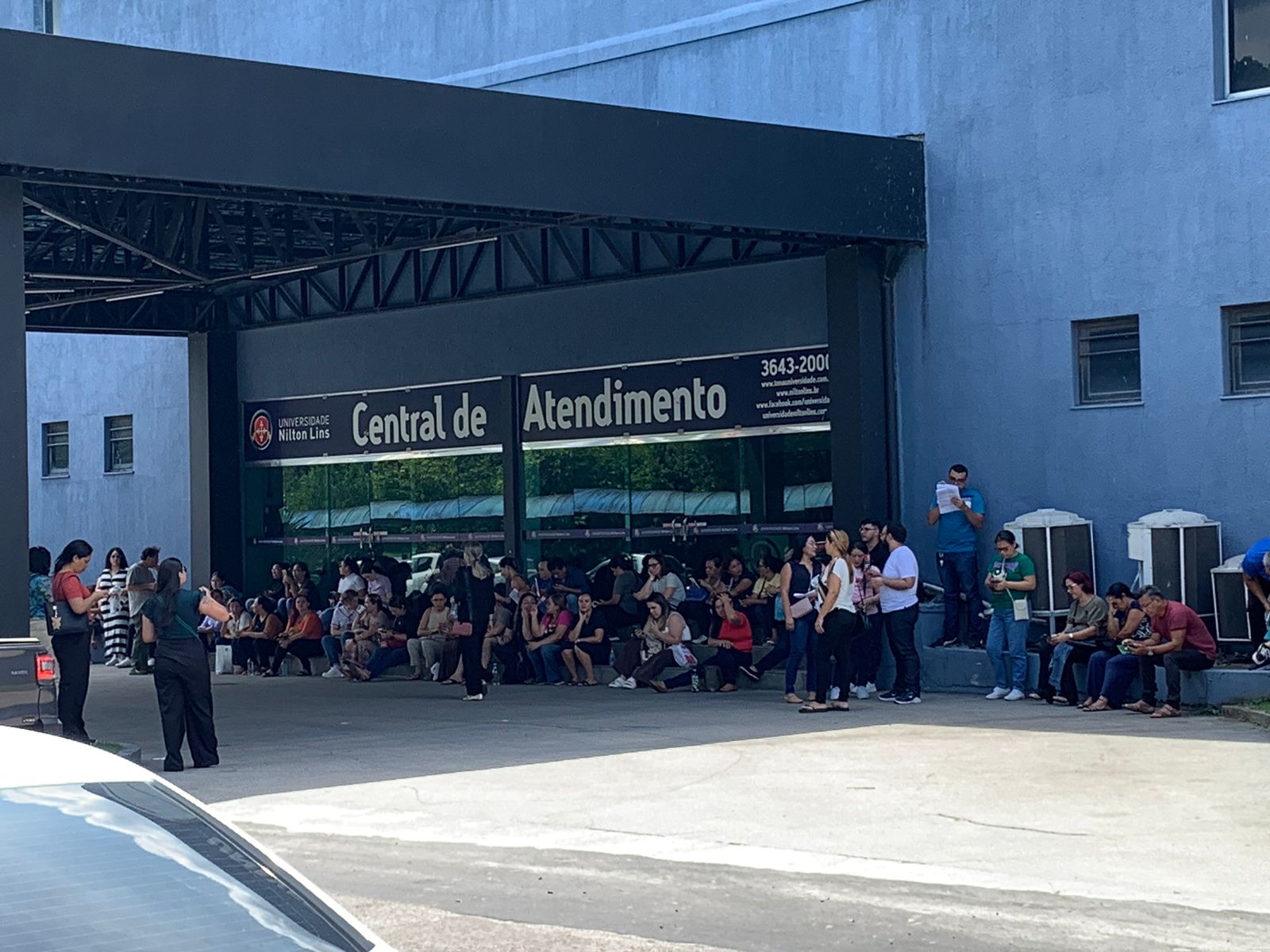 Portões são abertos para as provas da tarde do concurso da Semed