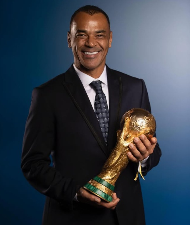 Cafu deve R$ 5,5 milhões a banco e Justiça manda penhorar cachês