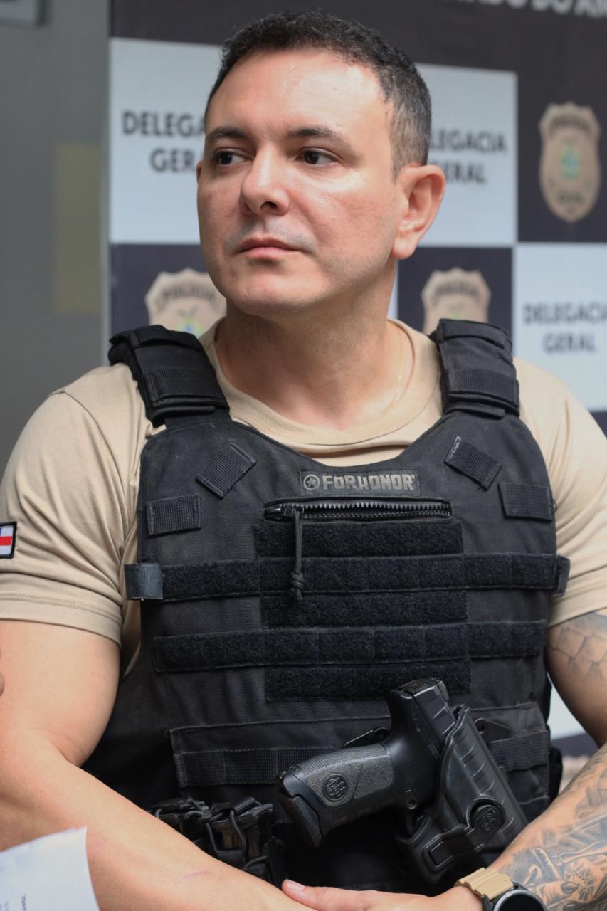 Grupo é preso por forjar cursos para vender meia passagem ilegalmente em Manaus