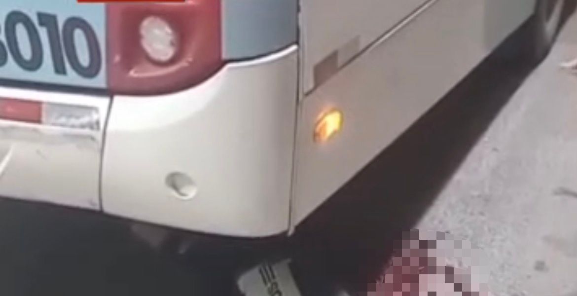 Homem é atropelado por ônibus dentro do Terminal 4