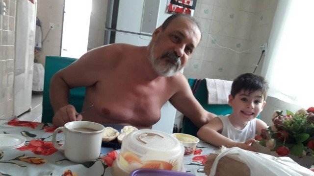 Avô materno do menino Henry Borel morre de covid-19 no Rio de Janeiro