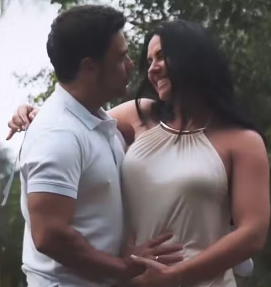 Com vasectomia de Zezé, Graciele Lacerda tentava engravidar há 4 anos