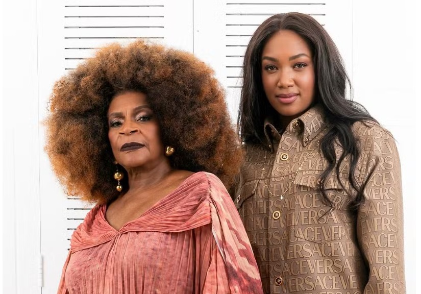 Zezé Motta publica carta aberta a Iza após traição: 'a solidão da mulher negra'