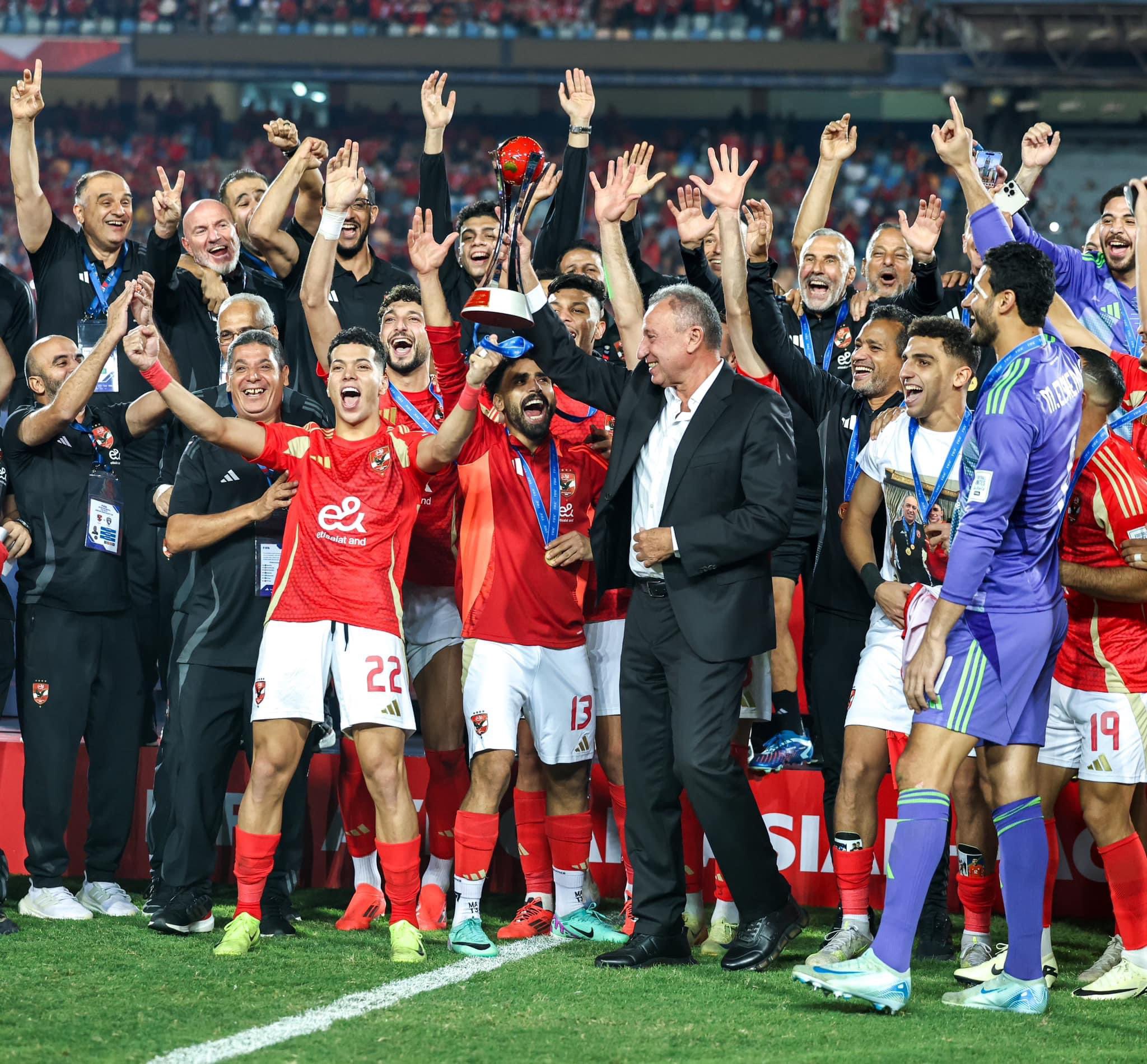 Copa Intercontinental: Al-Ahly vence o Al-Ain e avança à semifinal