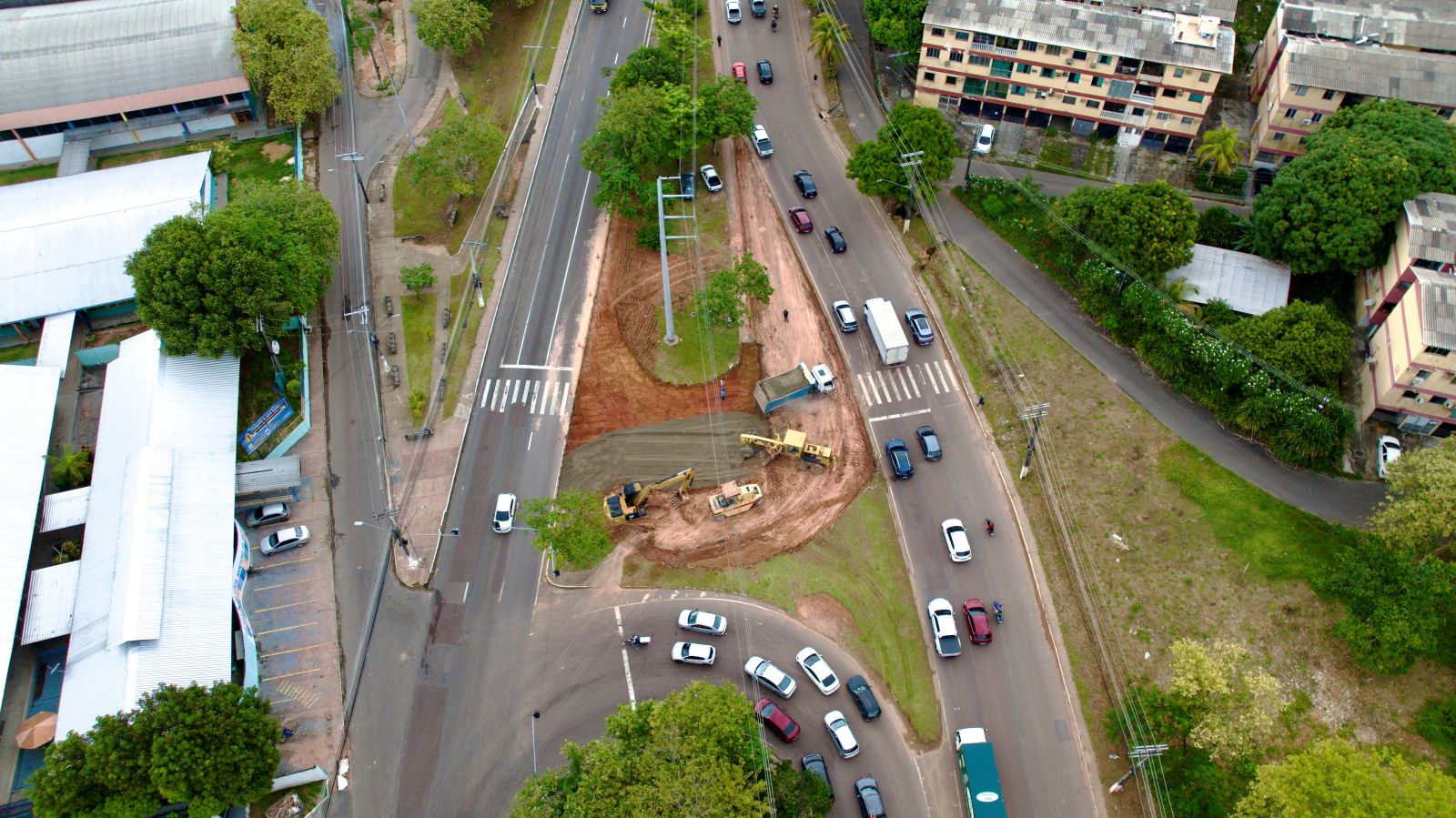 Obras avançam na construção do viaduto Passarão na zona oeste de Manaus