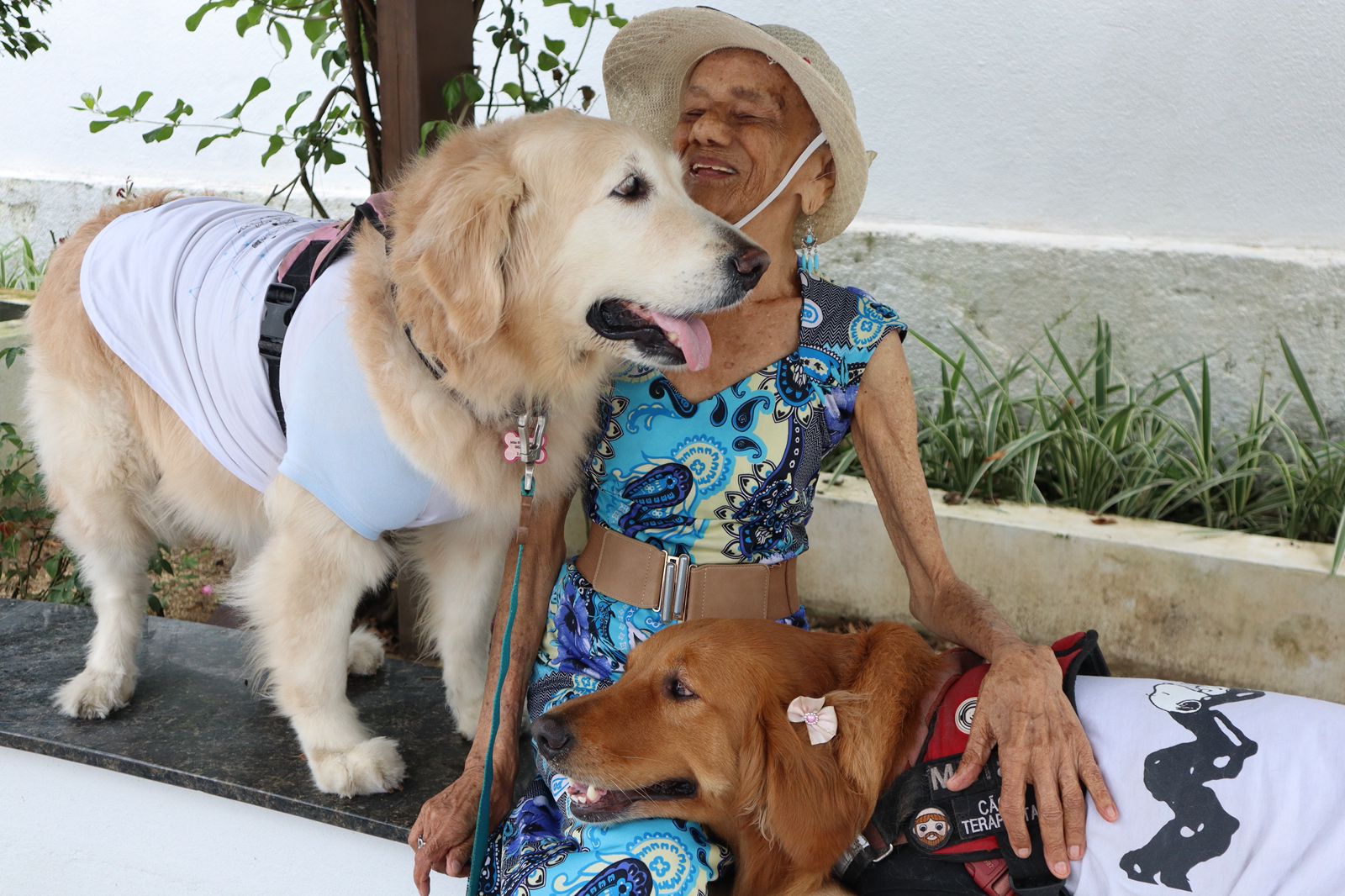 Manaus retoma projeto de ‘Terapia Assistida por Animais’ para idosos 
